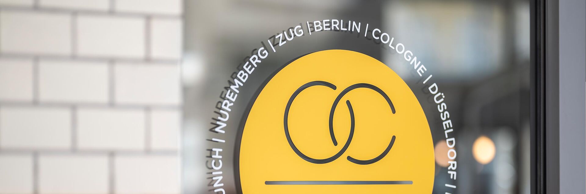 Mehr zum Office Club-Konzept Coworking im Office Club