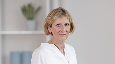 Porträt von Gisela Altweger, Workspace Managerin im Office Club Hamburg
